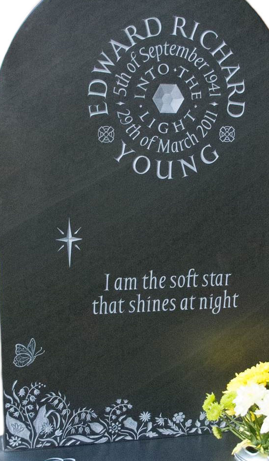 16122-1.jpg Round top headstone